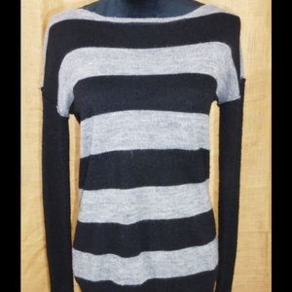 J. Crew women S sweater knit merino alpaca wool costal minimalist gorpcore